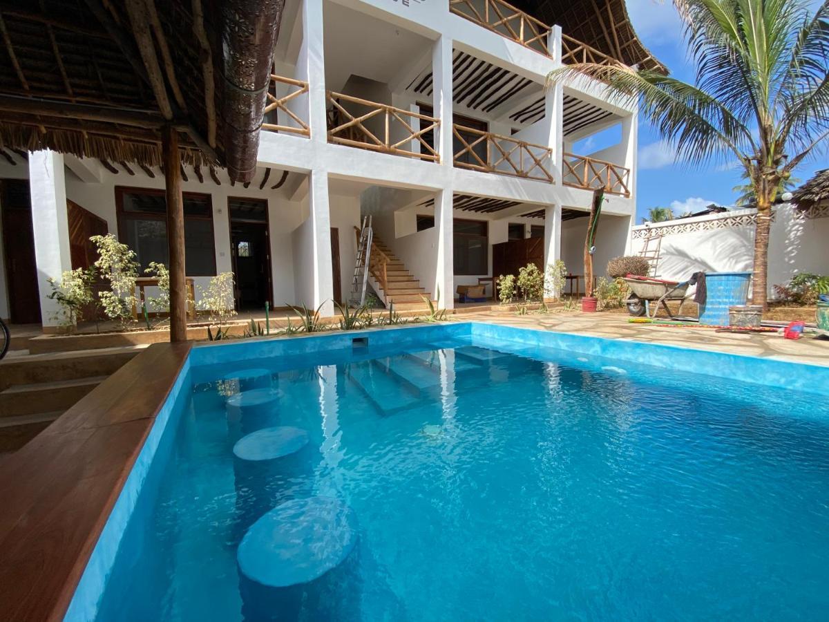 Zuzanu House Bed & Breakfast Nungwi Exterior photo